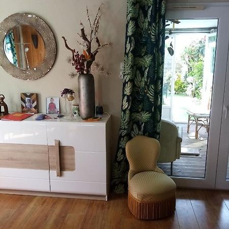 Chambre Dans Jolie Maison Avec Jardin Au Calme Bajonna Zewnętrze zdjęcie